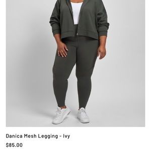 Danika mesh leggings in ivy (S 14/16)